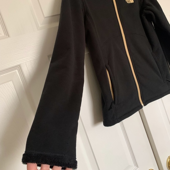 The North Face Black/ Gold Jacket - sz S - Picture 2 of 6